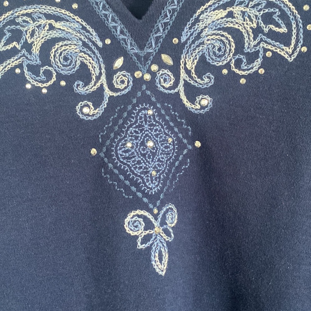 Alfred Dunner Navy Blue Embroidered Blouse Tunic Size Small - Picture 5 of 6